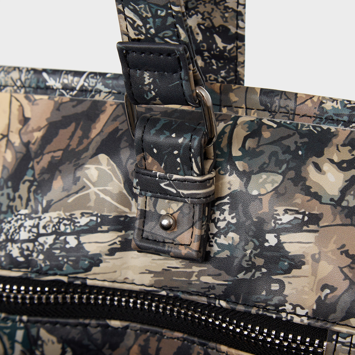 HMDD® BIG A** CAMO BAG